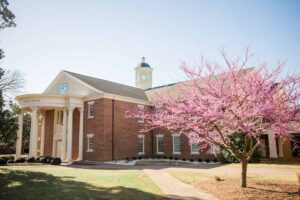 The Jacumin-Simpson Missions Center at SEBTS in spring